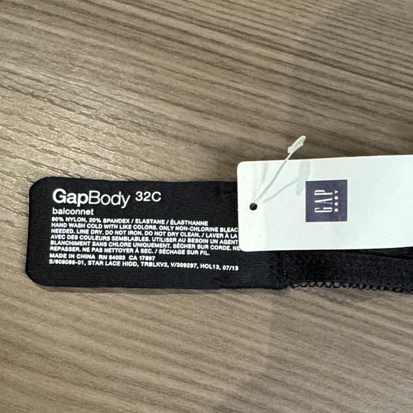 GAP Elegant Black Mesh Bra - Picture 4 of 4